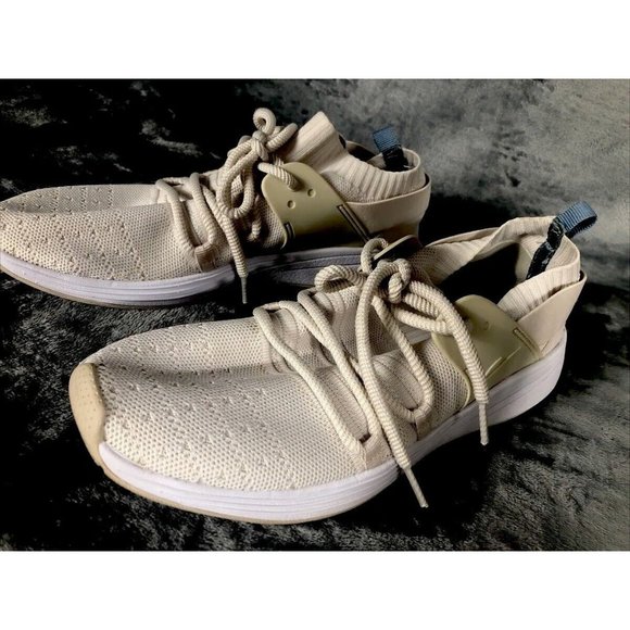 C9 Champion Woman’s Motivate Comfort Sneaker Beige  Adult Size 9 1/2 - Picture 2 of 12